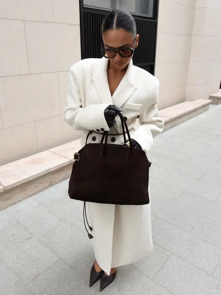 Chic Double Breasted Pocket Classic Womens Wool Blend Coat Long Sleeved Lapel Solid Color Autumn Coats Lady Street Outwear 241018