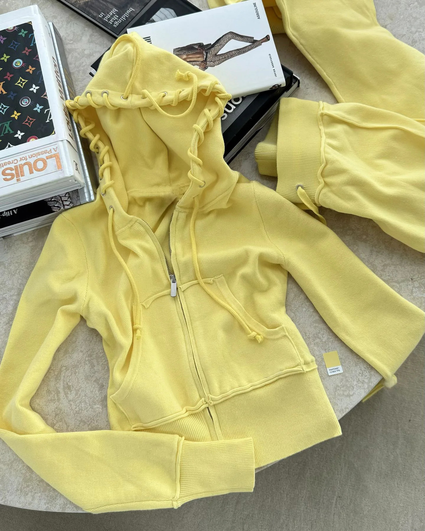 Fashion Y2k High Street Women Vintage Goth 2000s tops Girl Hoodie Coat Gothic Leisure Long Sleeve Slim Sweatshirt Emo 241017