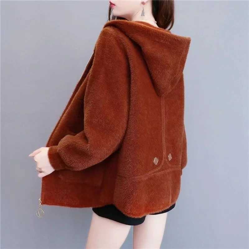 Womens Imitation Mink Cashmere Coat Thick Knitted Sweaters 2023 New Autumn Winter Middle Aged Loose Sweater Female CardiganX241018