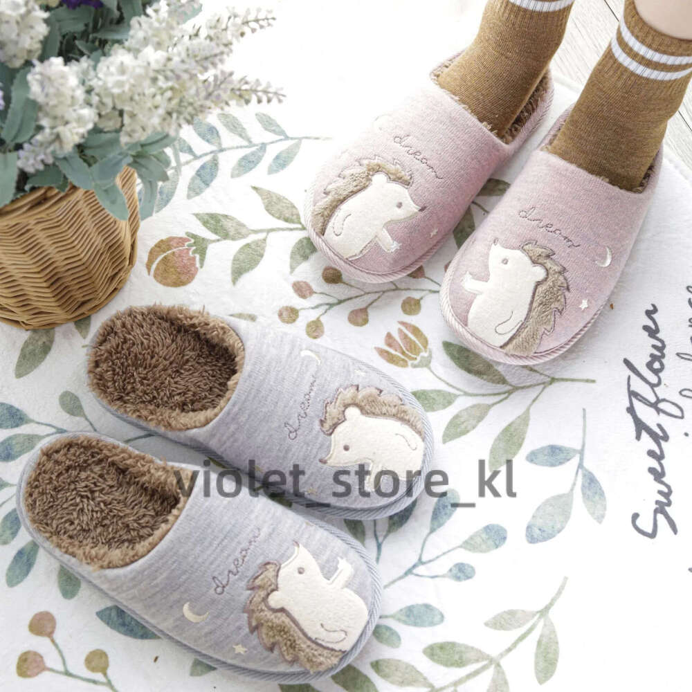 Winter Cartoon Embroidery Cute Hedgehog Women Fur Slippers Family Cotton Shoes Bedroom Mute Soft Soles Warm Men Fluffy Slides Fd8