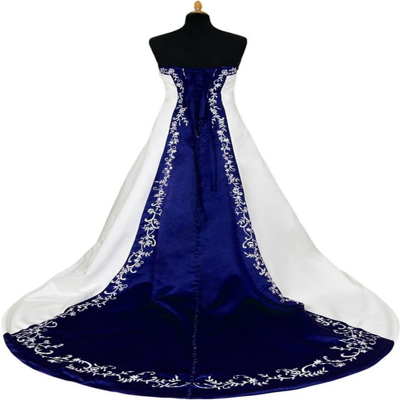 Fancy Navy Blue Gothic Wedding Dresses Sexy Strapless Embroidery Beaded Corset Country Bride Dress Elegant Women Garden Beach Satin Bridal Vestio De N