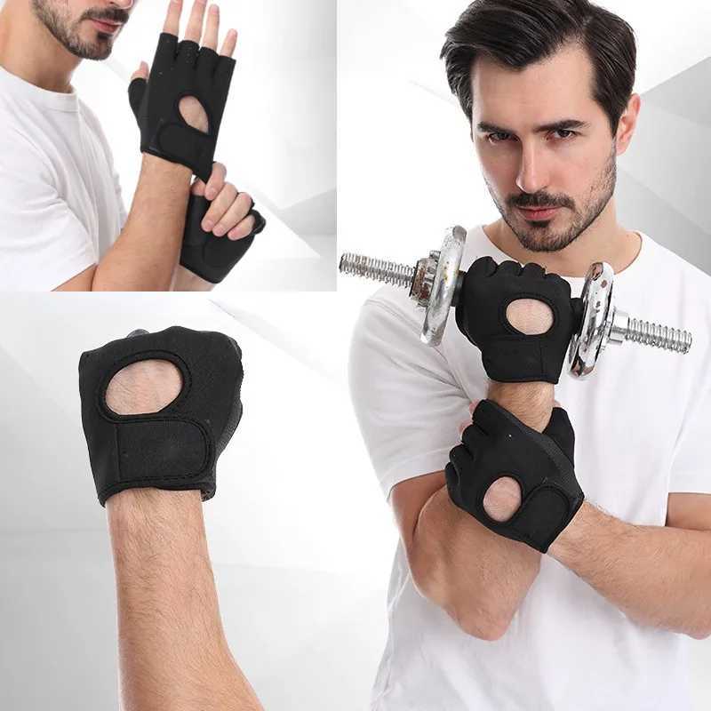 Half finger sports gloves weightlifting and fitness gloves outdoor sports bicycles breathable and shock-absorbing exercise gym glovesW241018