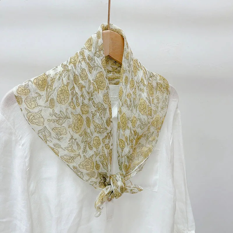 Spring and summer 100% elegant printed lightweight small square scarf slim scarf large-sized scarf 241017