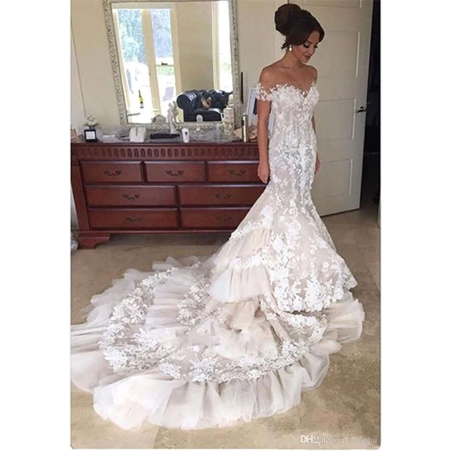 Ral Appliques Lace D Mermaid Wedding Dresses Off The Shoulder Short Sleeve Tiered Skirts Bridal Gowns Long Train BA resses
