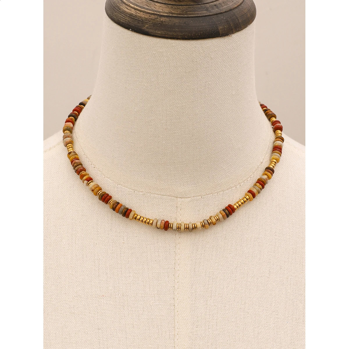 Uworld colorful natural stone semi stainless steel bead waterproof handmade necklace suitable for womens fashion treatment jewelry 241017
