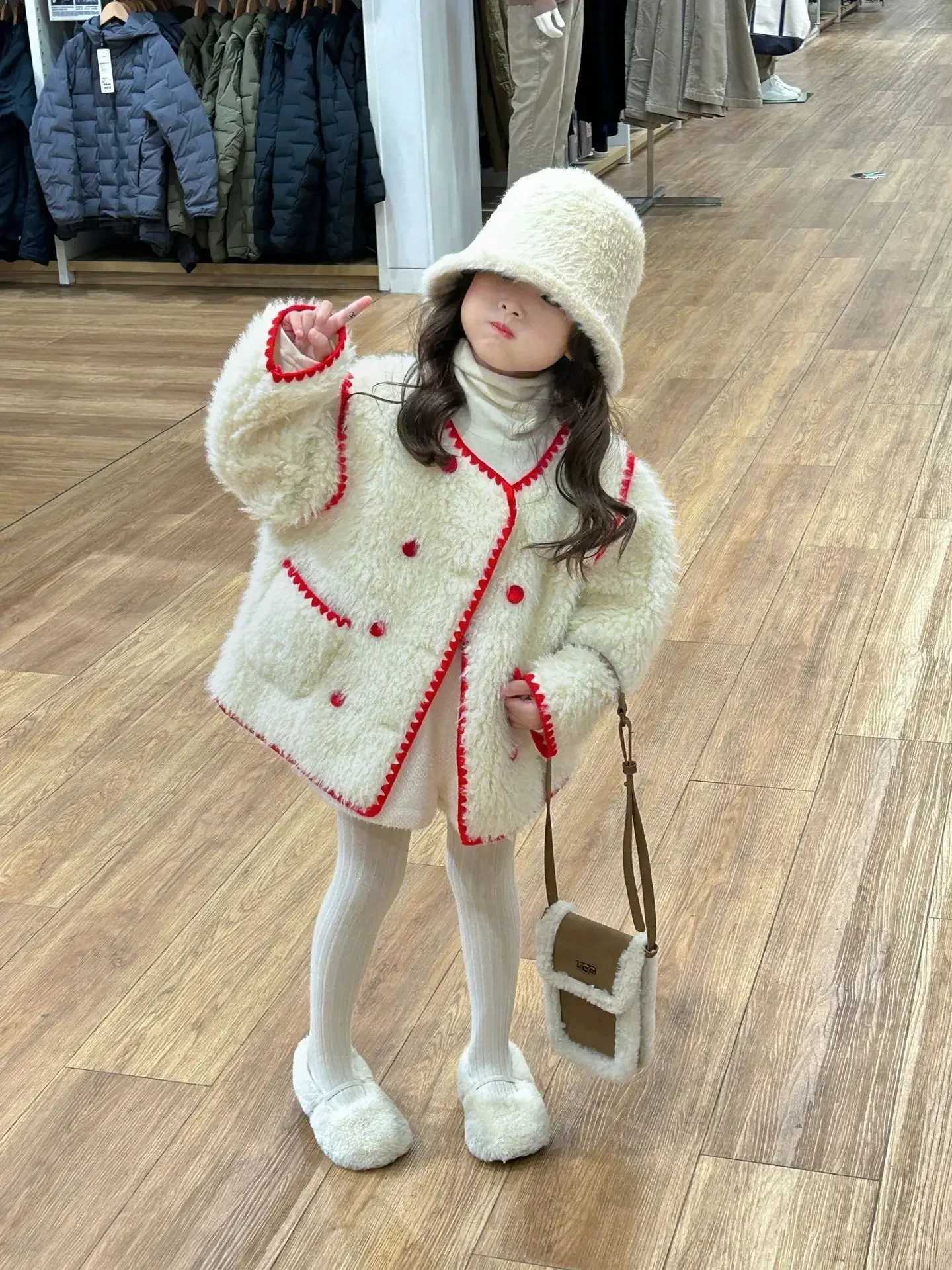 Girl Coats Winter New Childrens Clothing Korean Style Childrens Clothing Girl Design Feel Wool Clothing Red Border Vintage Clothing M241018