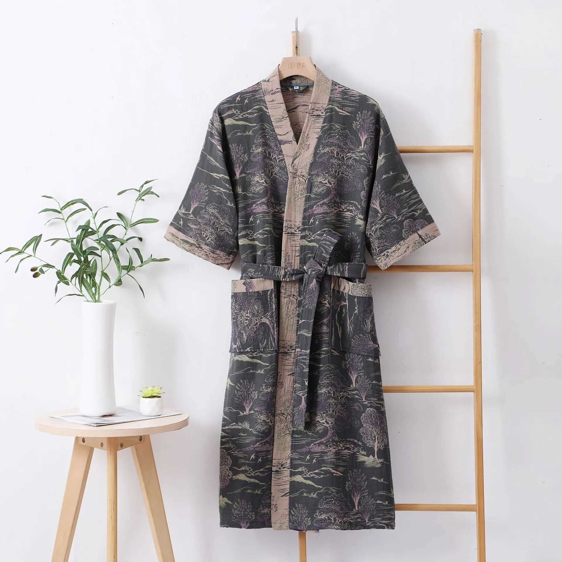 Fashion 100% Cotton Double-layer Gauze Kimono Robe Women men Bathrobe New Print Cardigan Sleepwear Night Grow Hotel Spa RobeXJ241018