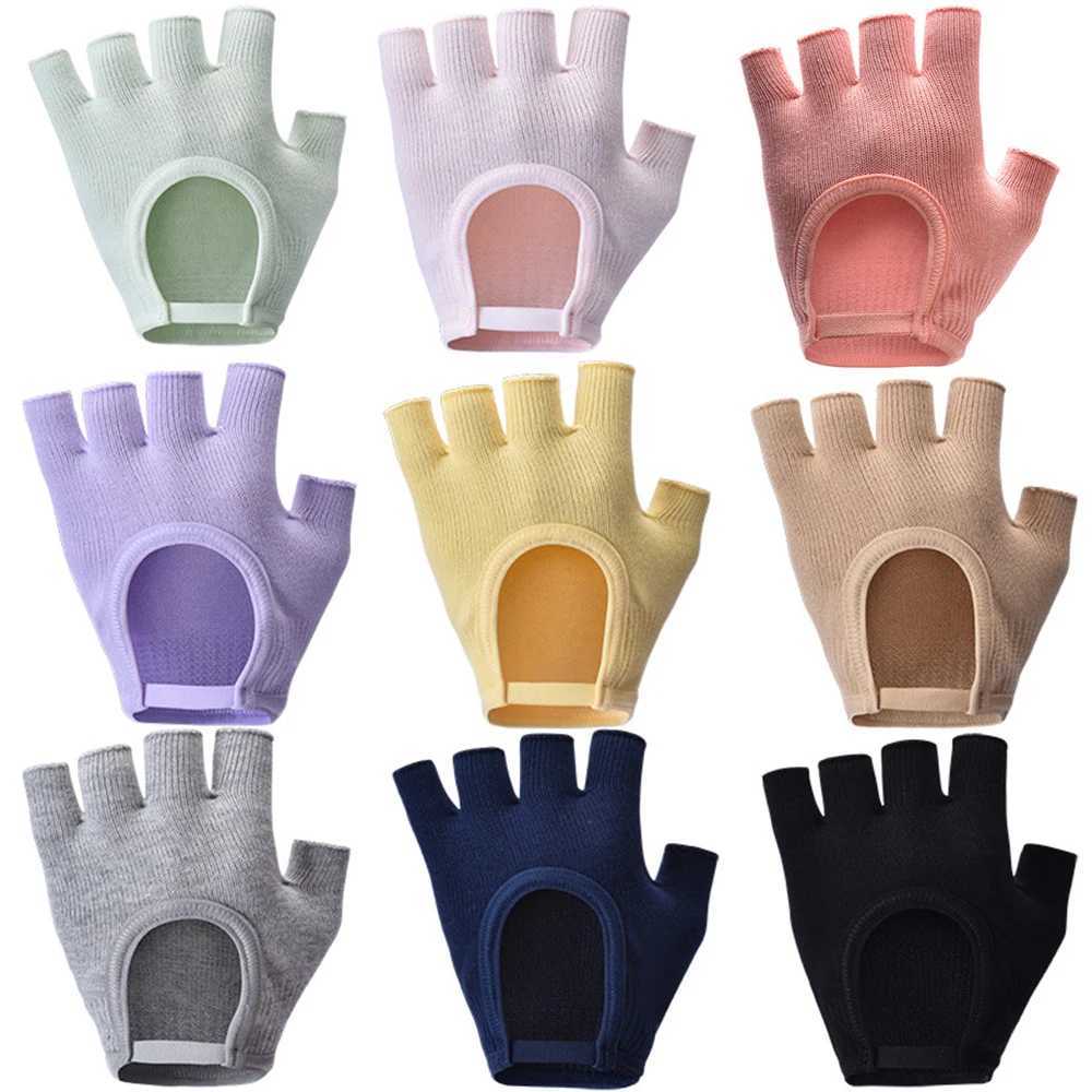 1 pair of womens gym gloves cotton half finger gloves outdoor cycling gloves anti slip yoga fitness gloves WhosaW241018