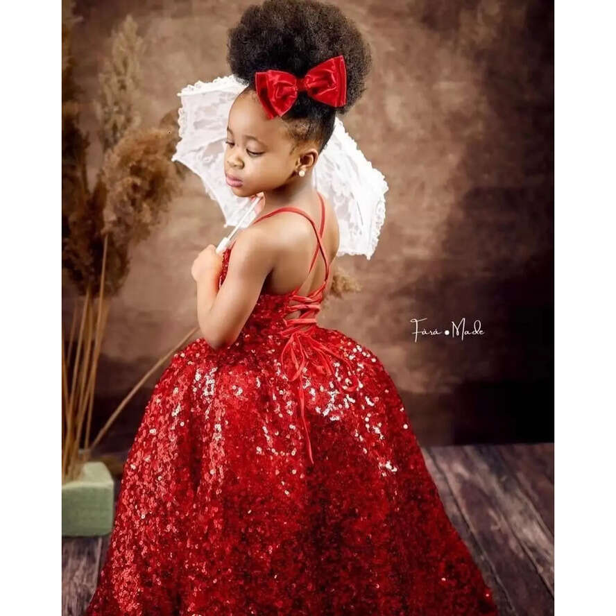 Sexy Lovely Christmas 2022 Red Sequins Wer Girls Dresses Halter Sequined Lace Or Length Kids Birthday Girl Pageant Gowns Criss Cross Back Cg001