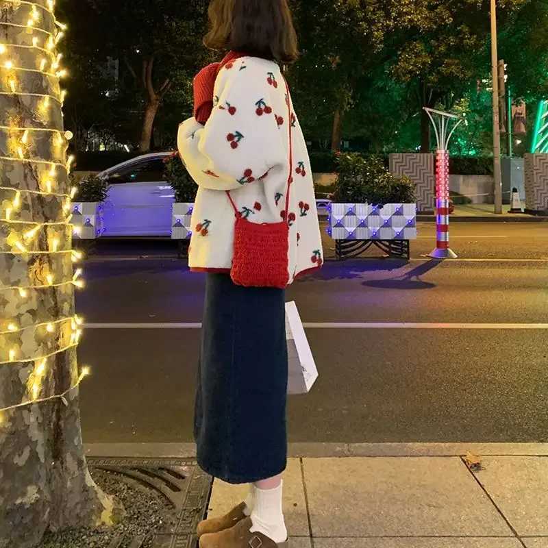 2024 New Sweet Cherry Print Lamb Wool Coat Women Autumn Winter New Loose Cotton Jacket Female Chic All-matching O Neck OutwearX241018