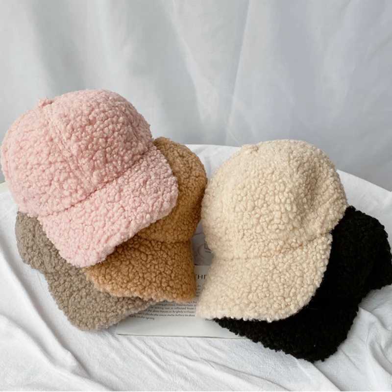 Fashion Women Winter Autumn Plush Baseball Cap Solid Color Korean Lamb Wool Hat Warm Casual Outdoor Casual CasquetteX241018