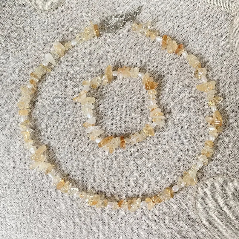 Treat natural quartz necklace for women irregular Baroque pearl charm chain chip quartz crystal necklace 241018