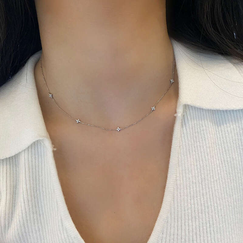 S Gold Plated Clover Starry Sky Necklace Simple Zircon Sier Women's Style Elegant Commuter
