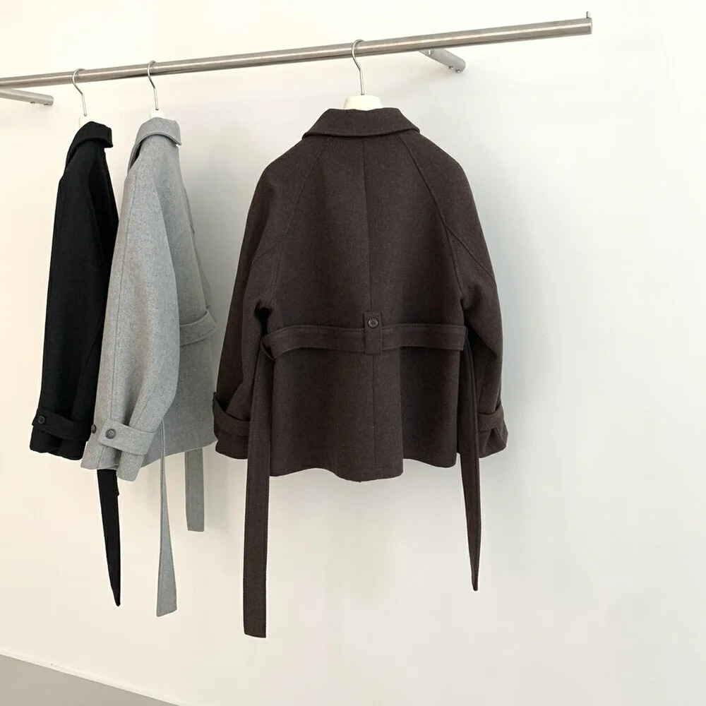 Winter Wool Blend Cropped Girdle Coat Women Raglan Sleeve Stand Up Collar Loose Fitting Casual Jacket Overcoats with Belt 241018