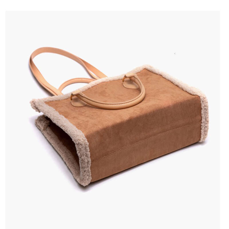 Faux Fur Designer Handbags For Women 2023 The New High Quality Imitation Lamb Wool Vintage Patchwork Suede Shoulder Bag