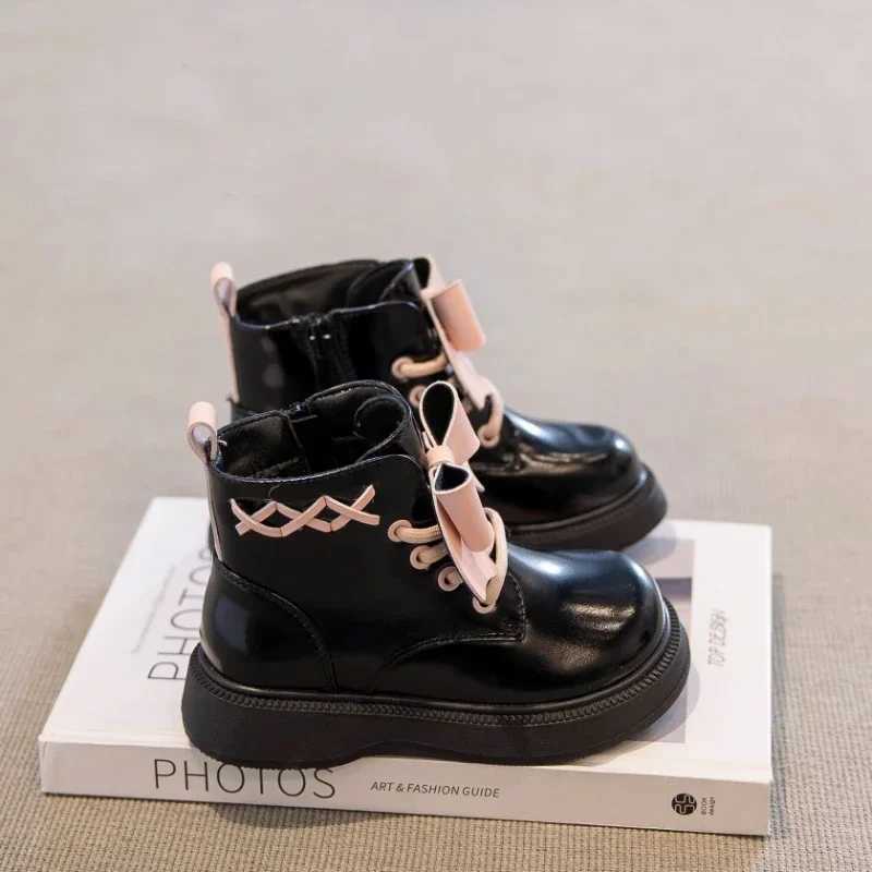 Boots 2024 Winter New Swt Bow Soft Robot Anti slip Edition Casual Side Zipper Shoes H241018