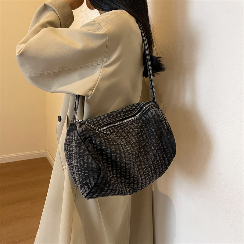 Women Bag 2023 New Winter Fashion Designer Trend Large Capacity Casual Retro Denim Shoulder Tote Bags For Woman Handbag