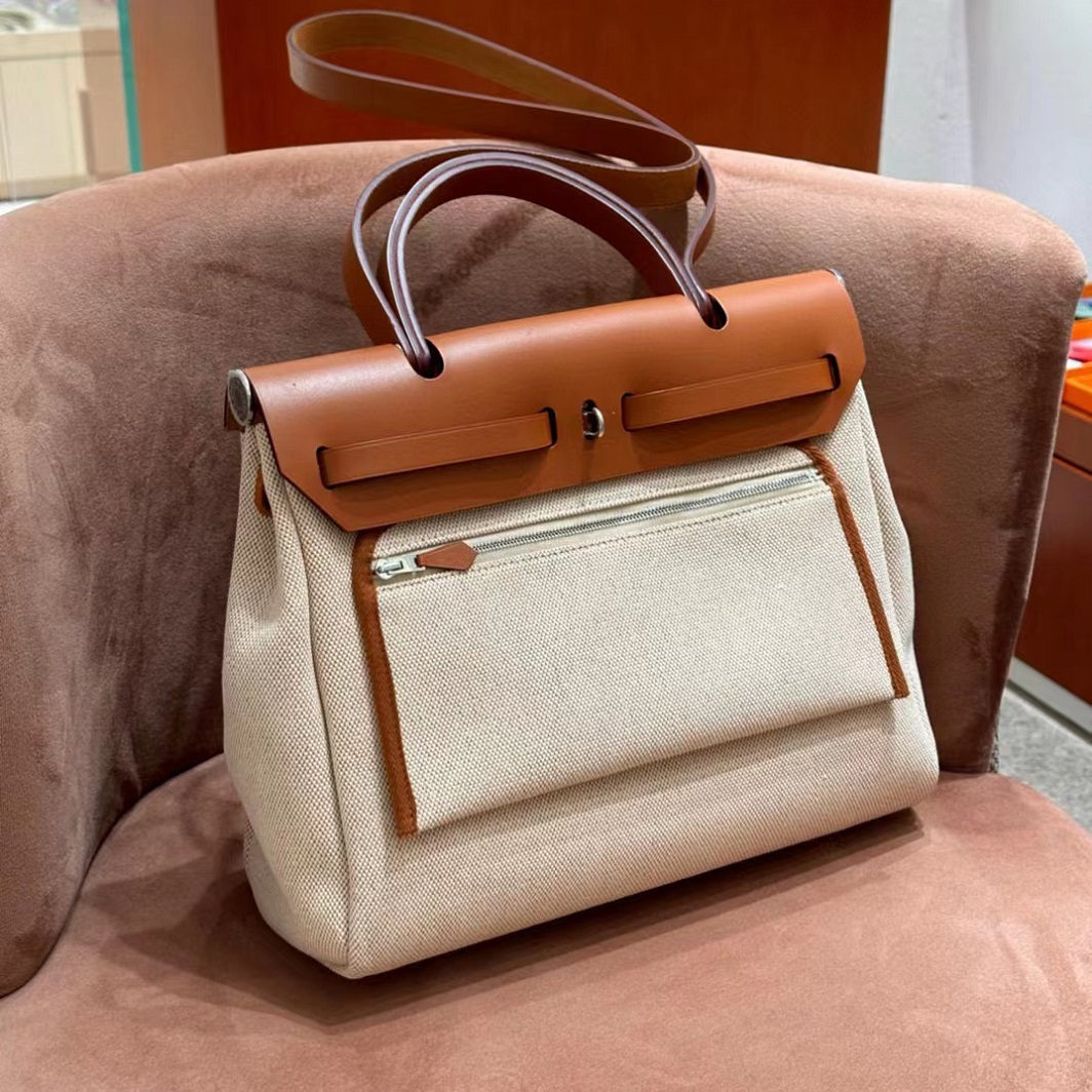 10A top quality women Designer Canvas Tote Bags Gold Sier metal Handmade designer Handbags classic fashion Cowhide leather Shoulder bag