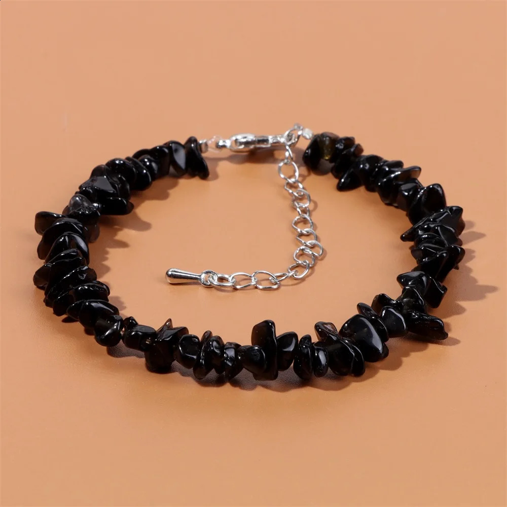 Lucky Energy Garnet Chip Bracelet Irregular Natural Stone Bracelet Loose Spaced Bead Bracelet Female Gift Adjustable Jewelry 241018