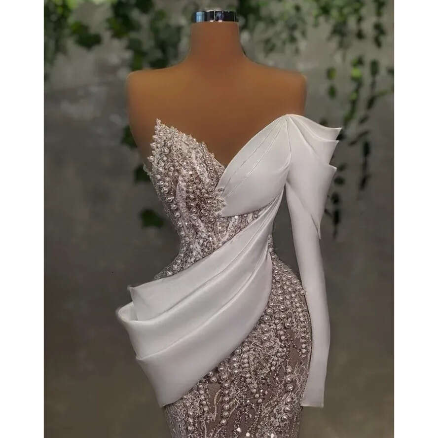 Arabic Size Aso Plus Ebi Urious Lace Sheath Wedding Dress Sheer Neck Beaded Pearls Vintage Bridal Gowns Dresses ZJ Es es