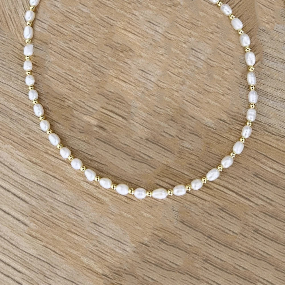 Natural Freshwater Pearl Holy Jesus Virgin Mary Pendant Necklace Handmade Colored Crystal Bead Necklace Mothers Day Gift 241018