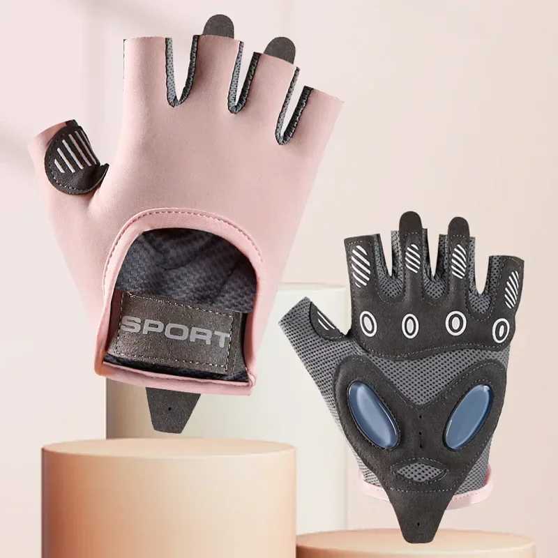 Womens sports gloves are suitable for outdoor sports. Non slip and shock-absorbing half finger gloves are durable and breathableW241018