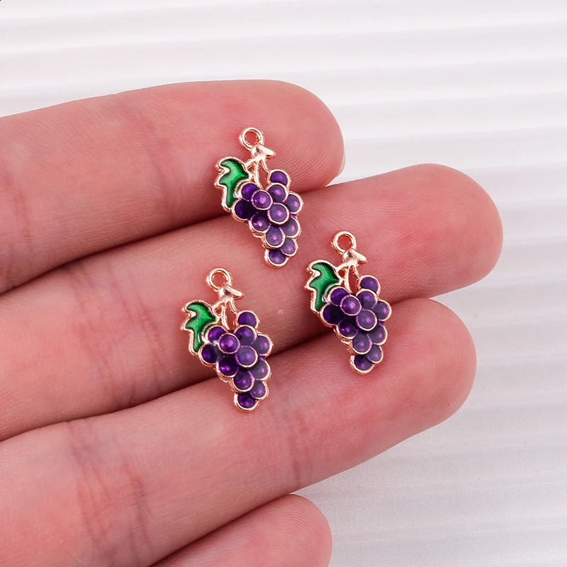 10pcs Mix Enamel Fruits Charms Cherry Pineapple Apple Peach Pendant for Necklace Earring Bracelet DIY Jewelry Making Accessories 241010