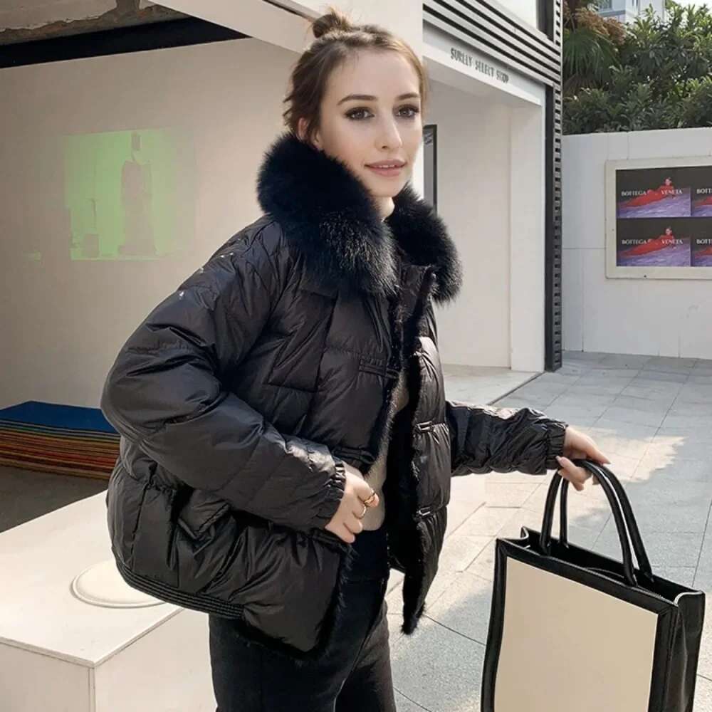 Short Warm Puffer Coat Female Vintage Real Fox Fur Loose White Duck Down Jacket Ladies Winter Women Parka Outerwear