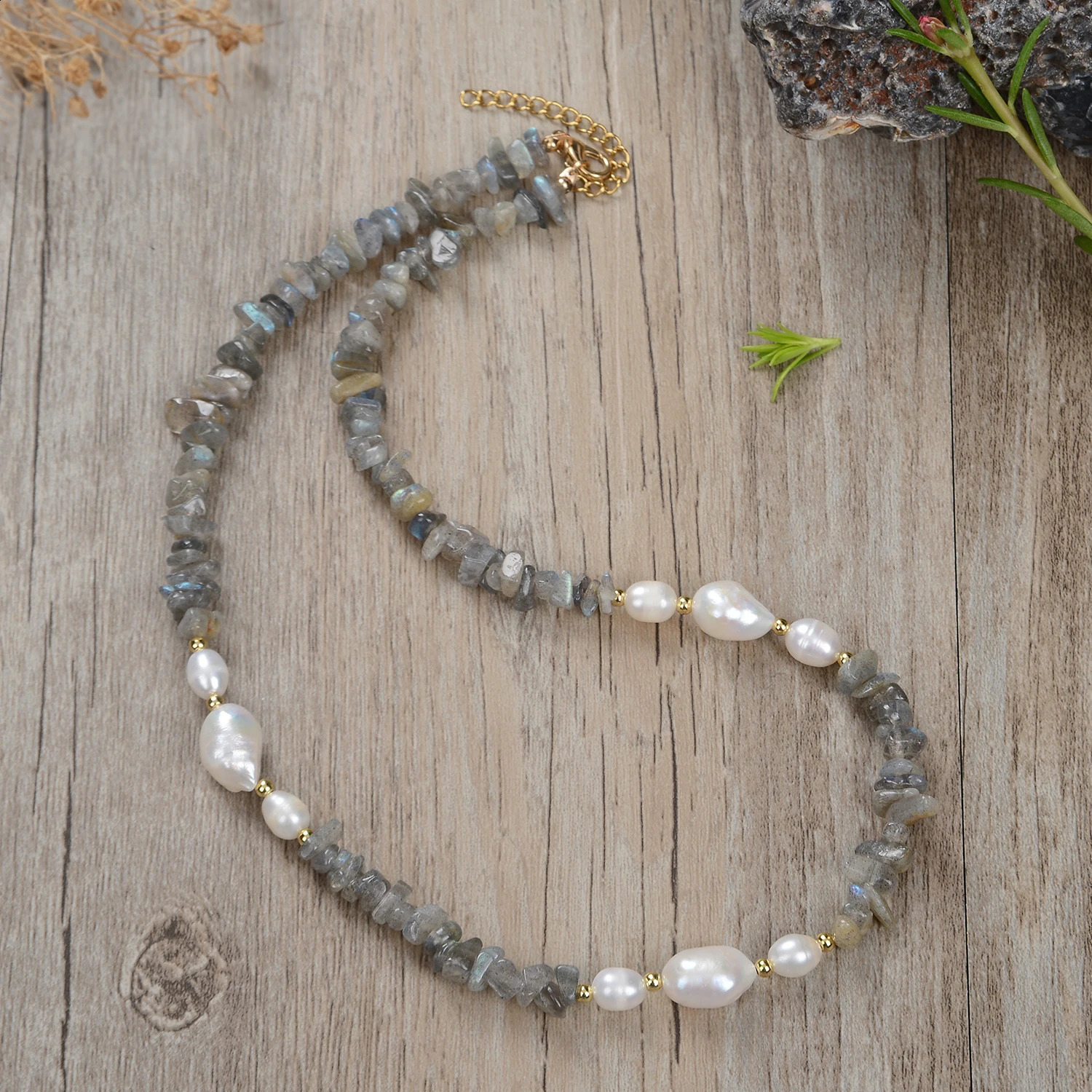 Baroque Pearl Chain Natural Stone Necklace Womens Necklace Wedding Punk Buckle Trap Suzu Necklace Jewelry 241018