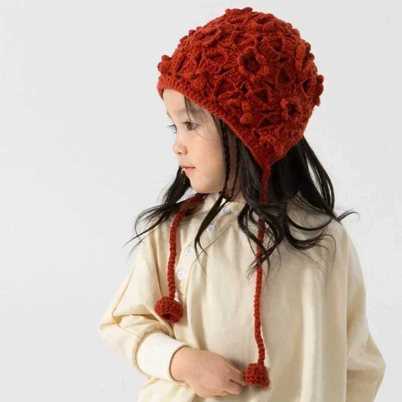 Vintage Flower Kids Hat Autumn Winter Openwork Flower Beanie Girl Hand Knitted Fringe Strap Ear Protection Princess Hat LX241018