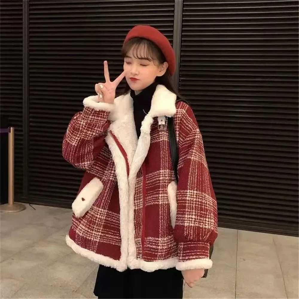 Plus Velvet Thicken Cotton-Padded Coat For Women Autumn Winter Warm New All-Match Loose Plaid Lamb Wool Woolen Jacket ClothesX241018