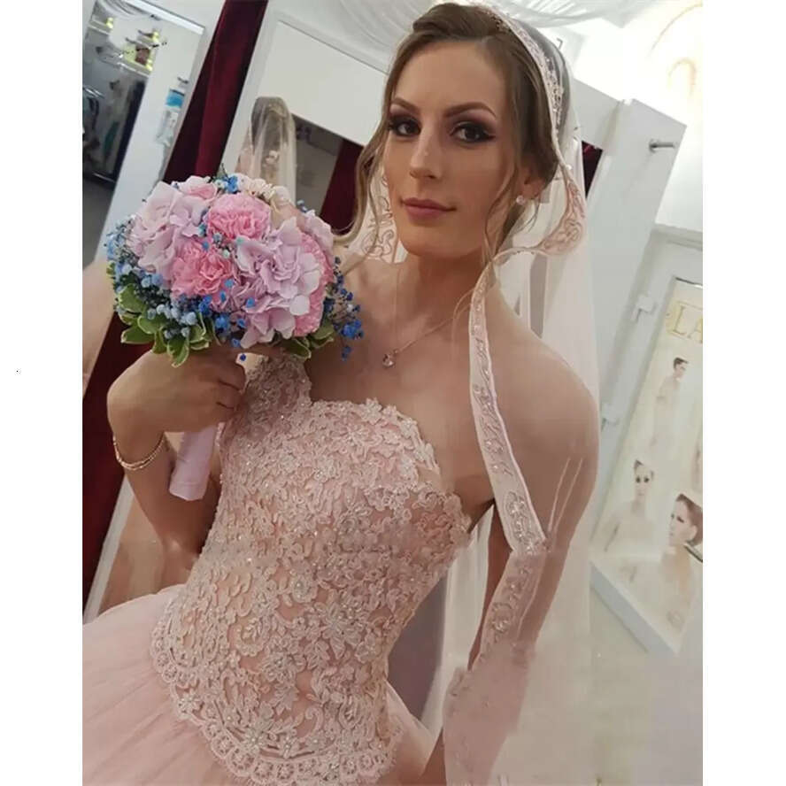 Pink Gown Blush Ball Wedding Dresses Lace Applique Sweetheart Necke Sweep Train Custom Made Beaded Vestido De Novia