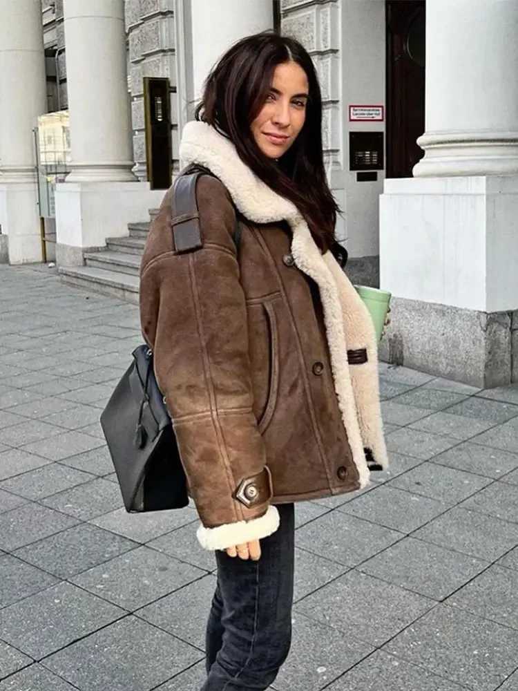 Casual brown Thicken Lamb Wool coat Women chic lapel Long Sleeve button Suede Jacket 2024 Autumn winter Lady Streetwear CoatsX241018