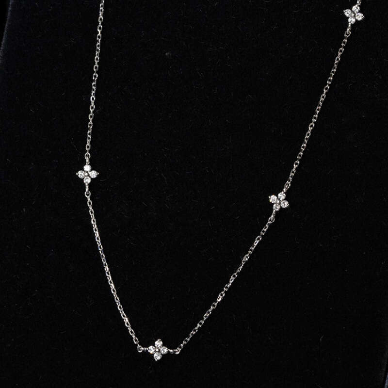 S Gold Plated Clover Starry Sky Necklace Simple Zircon Sier Women's Style Elegant Commuter