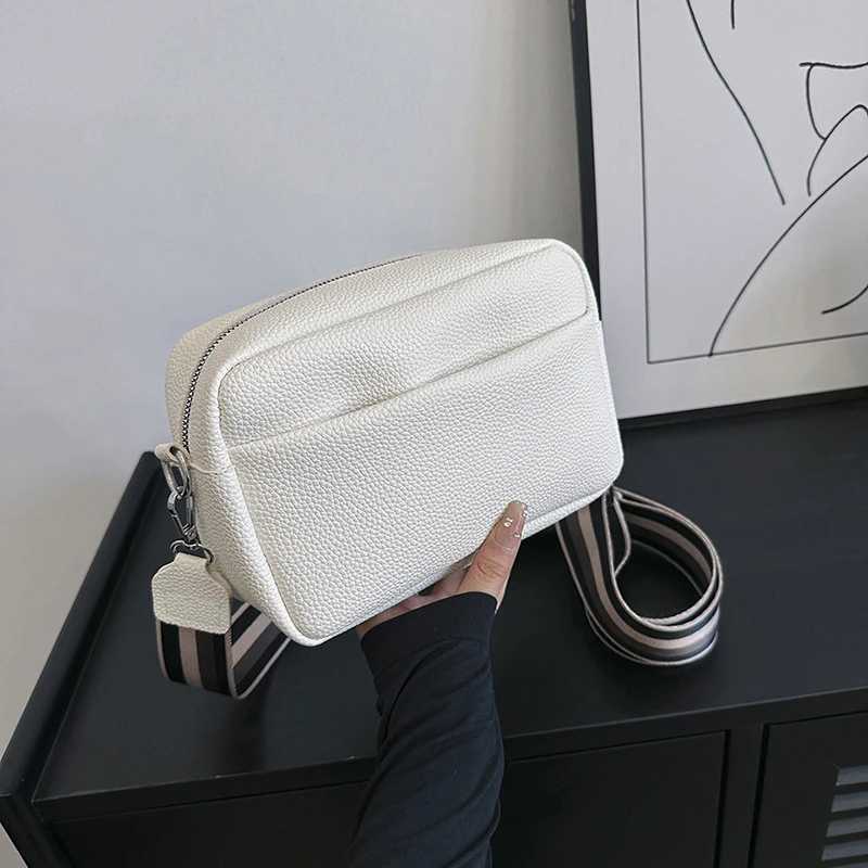 Wide Strap Women Crossbody Bags Solid Ladies Handbags Luxury Square Shoulder Sling for FemeleC241018