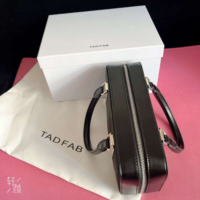 Summer Black Handbag Fashion Simple Style Boston Original Brand Design Cosmetic Bag Women Crossbody Bags