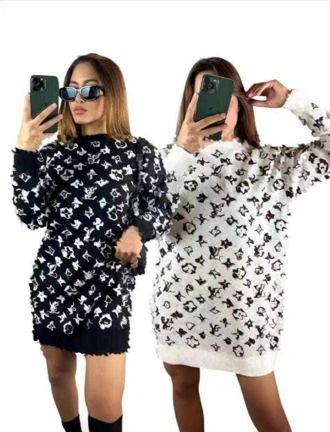 Women's Sweaters Wo… - image