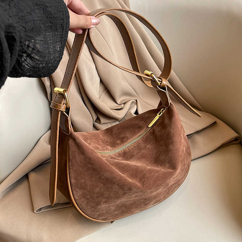 CMM High End Suede Bag for Women Autumn and Winter New Fashion Trend Shoulder Bag Crossbody Dumpling Bag