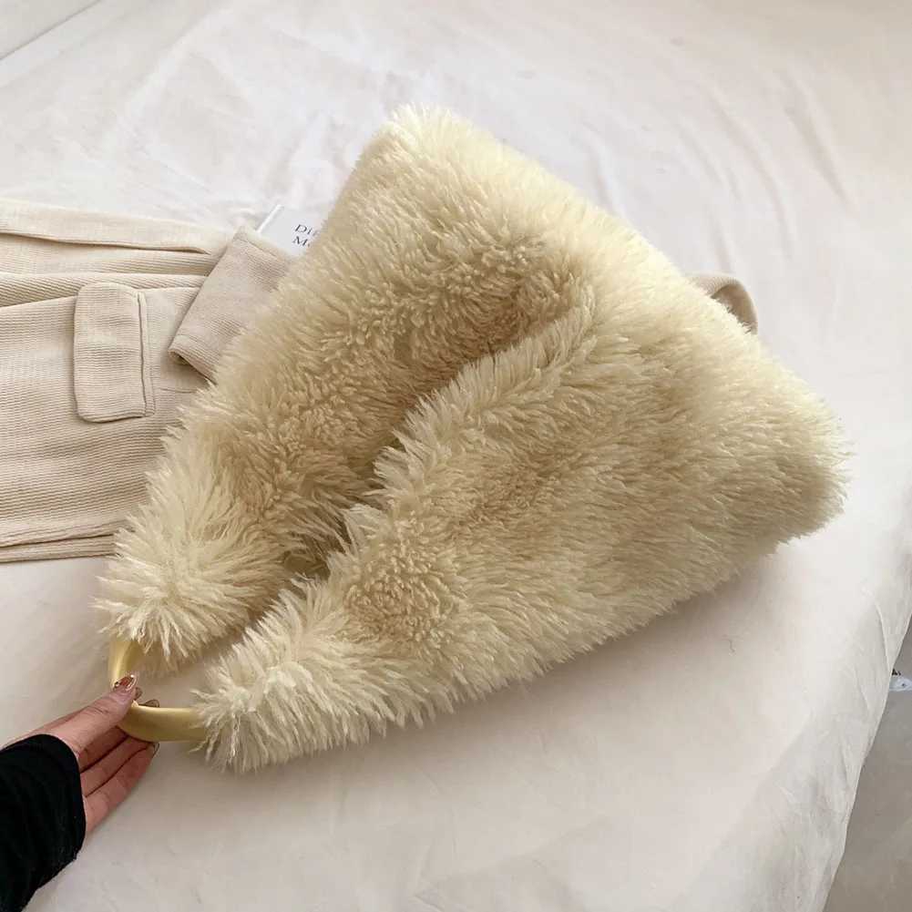 Ladies Soft Plush Shoulder Bag Magnetic Closure Fluffy Autumn Winter Handbag Large Capacity Underarm Shopping Trvavel 241018