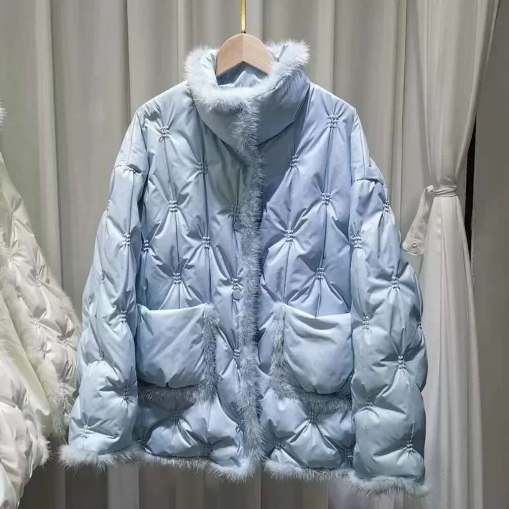 2024 New Fashion Casual Winter Puffer Jacket White Duck Women Warm Feamle Stand Collar Embroidery Down Mink Fur Coat