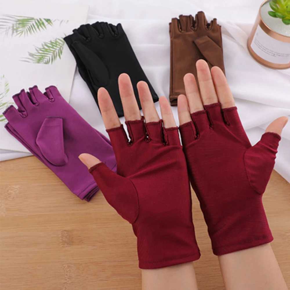 Womens spandex anti slip elastic breathable sweat absorbent UV resistant driving gloves half finger glovesW241018