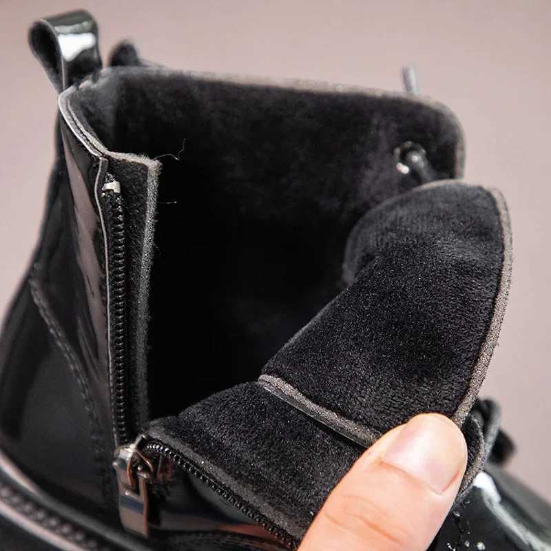 Boots Soft Soled Comfortable Leather Boots Black Boys Side Ankle Boots Trendy Wiinter Shoe for Girl Kids Shoe for Girl Paltform Boots H241018