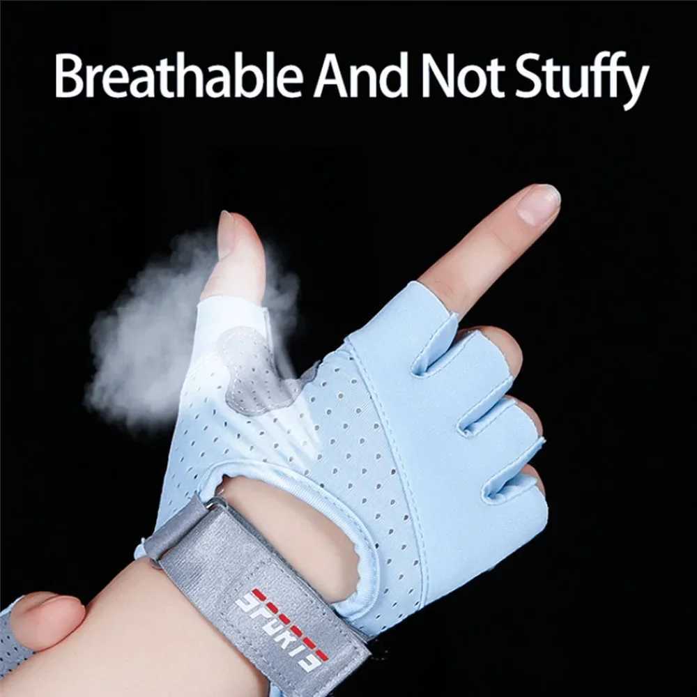 1 pair of weightlifting gloves half finger fitness anti slip breathable dumbbell training sports gloves wrist protectionW241018