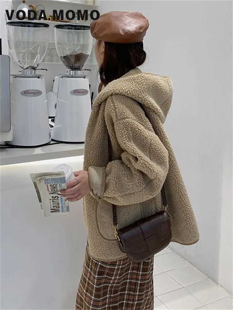 Womens Autumn Winter Loose Warm Lamb Coat Outerwear Female Ladies Cute Fashion Hooded Button Up Jacket Lamb Wool Coat BasicX241018