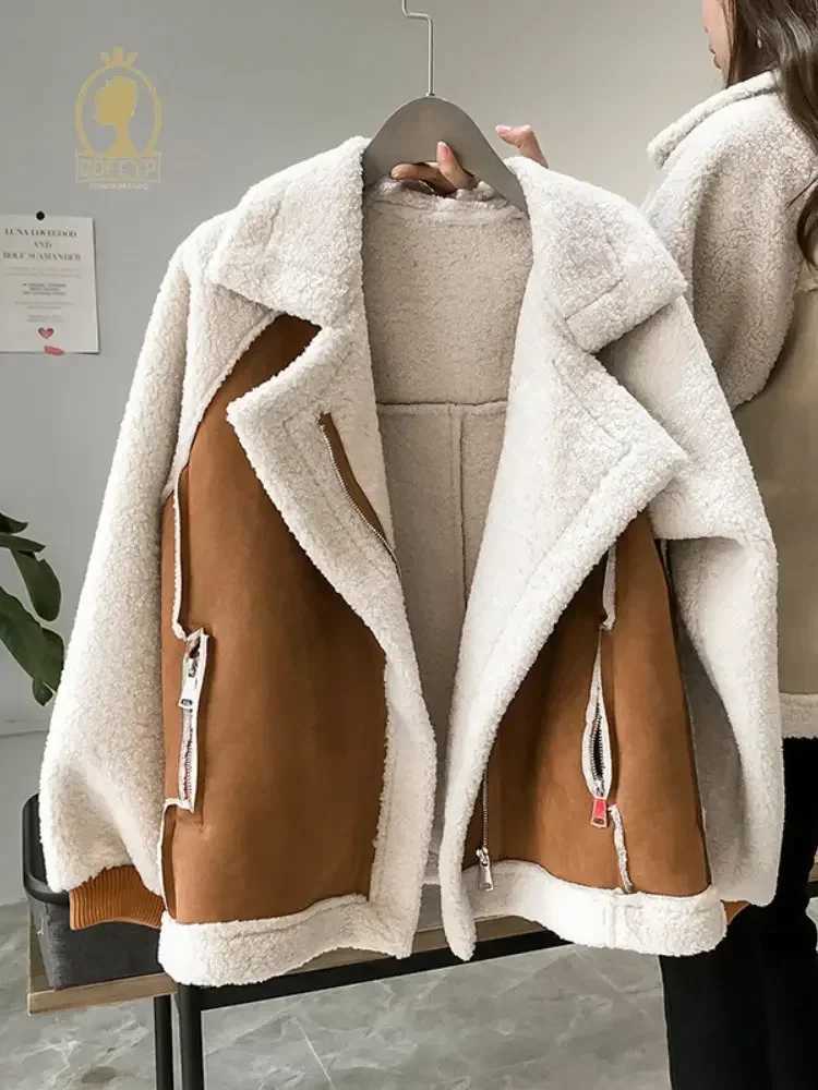 Autumn Winter Womens Coats New Fashion Casual Loose Patchwork Outerwear Harem Korean Vintage Crop Pockets Lambhair Jacket WomenX241018