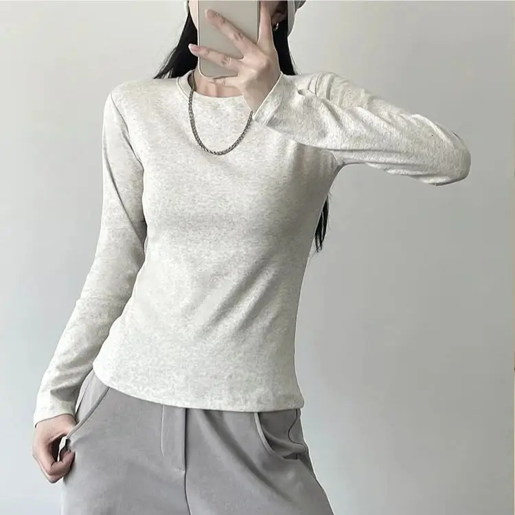 Threaded Cotton Long Sleeve Bottom Shirt Womens Autumn Winter Inside Round Neck tshirt Tops Slim Basic Models Soft 241018