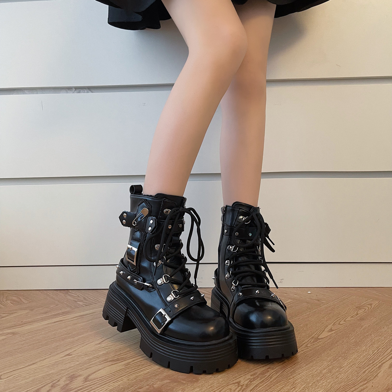 COS shoes 9CM thick soled Martin boots for women 2024 new round toe short boots, small British style Chelsea boots