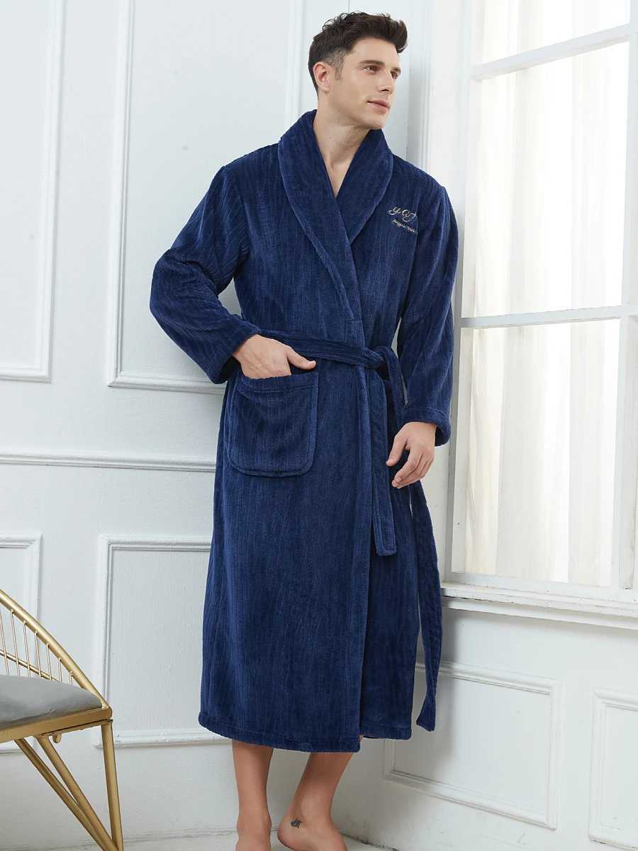Plus Size 3XL 4XL Men Flannel Robe Winter Thickened Sleepwear Kimono Bathrobe Gown Warm Coral Fleece Loose Home Wear NighwtearXJ241018