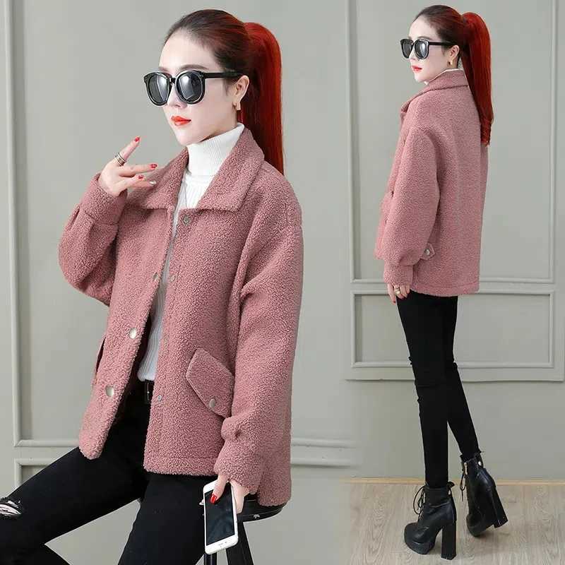 Womens Loose Long Sleeve Faux Lamb Wool Coat Round Neck Single Breasted Short Coats Female Korean Fashion Winter Plush JacketX241018