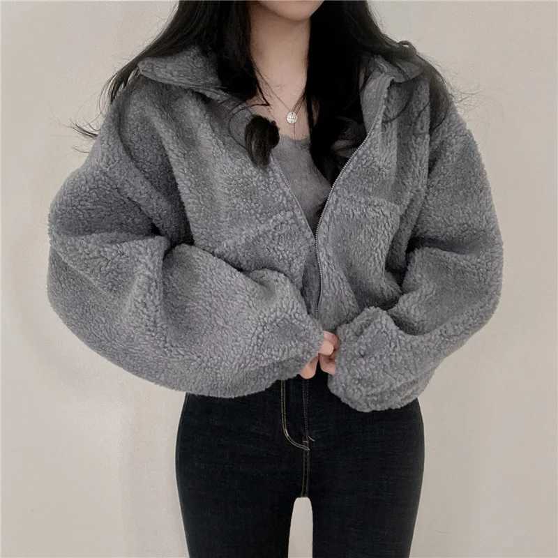 Women Autumn Winter Plush Thickened Loose Cardigan Zipper Coat Stand Up Collar Lamb Wool Top Trendy Long Sleeve Loose JacketX241018